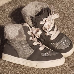 Toddler girl's size 10 glitter high top sneakers